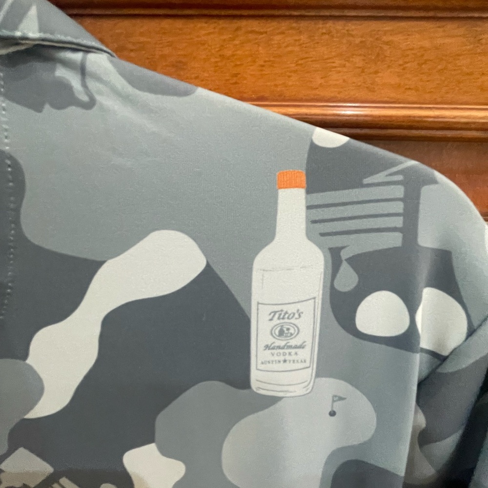 Gray Men’s Golf Shirt William Murray x Tito’s - Picture 3 of 8